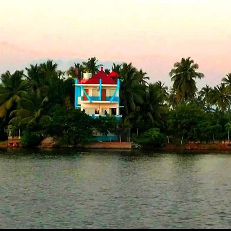 Victoria'S River View Resort Puducherry Exterior foto