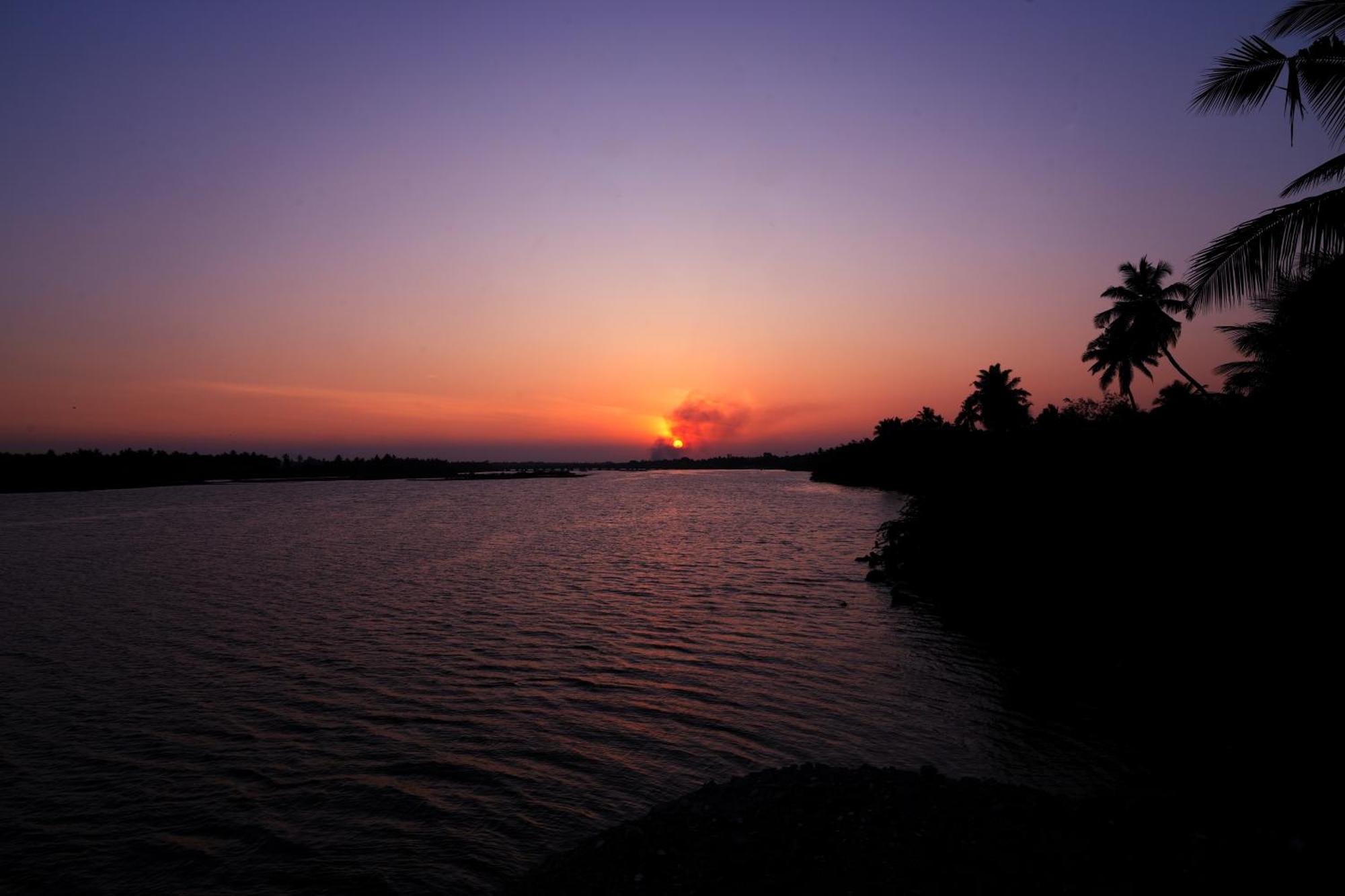 Victoria'S River View Resort Puducherry Exterior foto